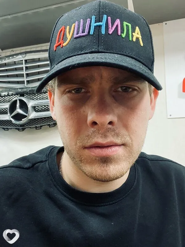 Максим, 26, Москве — анкета №3348618