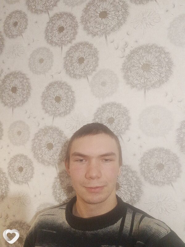 Денис, 19, Мозыре — анкета №3348734