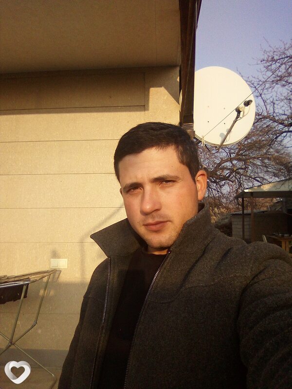 Taron, 26, Ереван — анкета №3349232