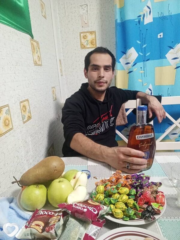 Урунов Негмат, 31, Екатеринбурге — анкета №3349421