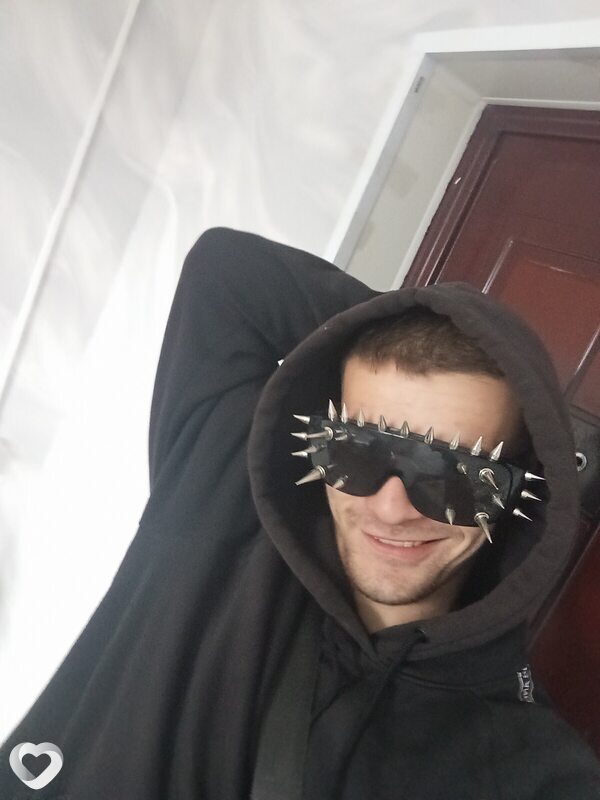 Даня, 21, Екатеринбурге — анкета №3349881