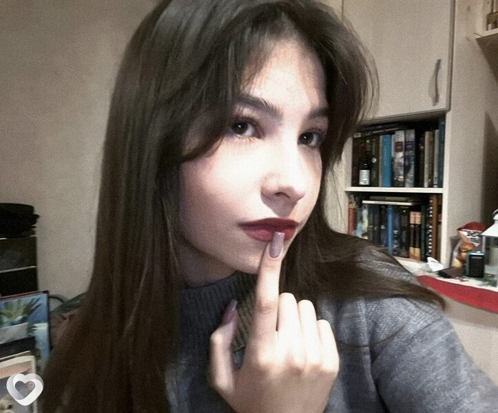 Арина, 21, Великих Луках — анкета №3350037