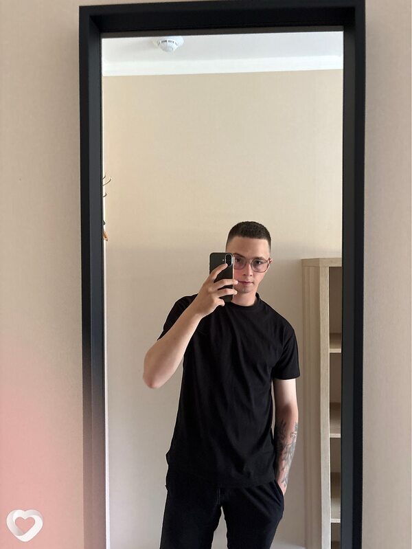 Ruslan, 22, Донецке — анкета №3350398