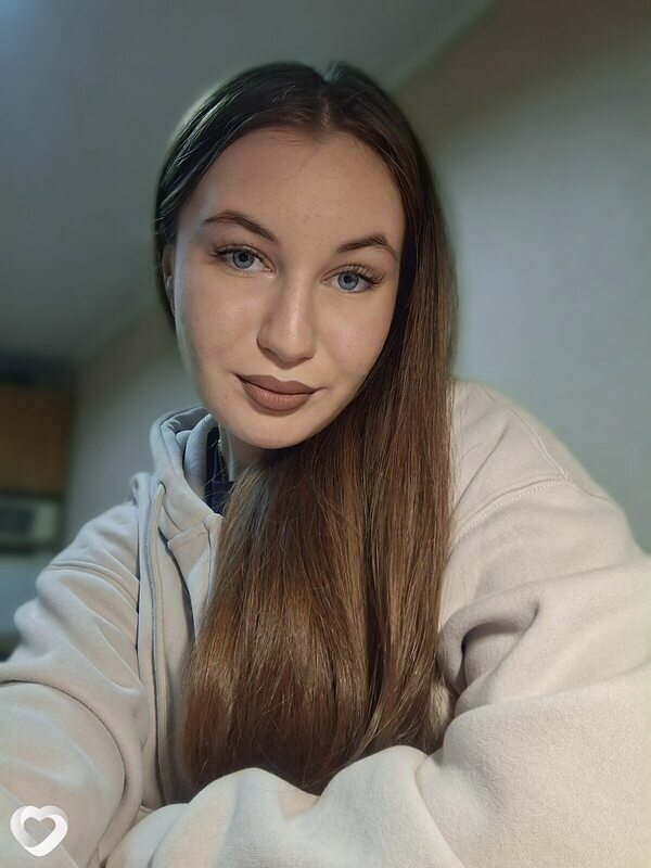 Екатерина, 19, Донецке — анкета №3350440