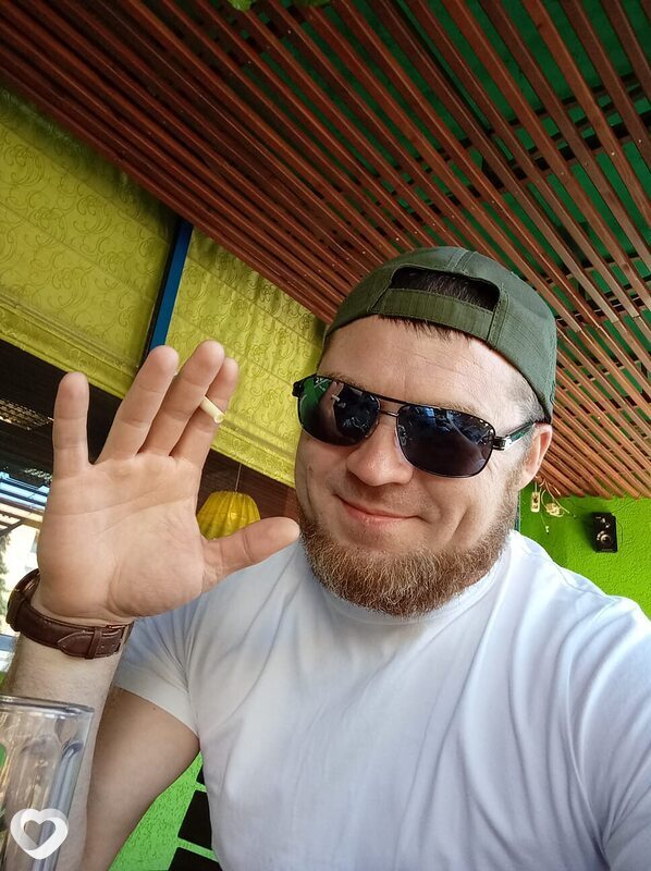 Денис, 31, Краснодоне — анкета №3351145