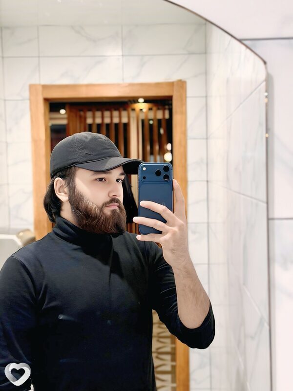 Исса, 26, Москве — анкета №3352025