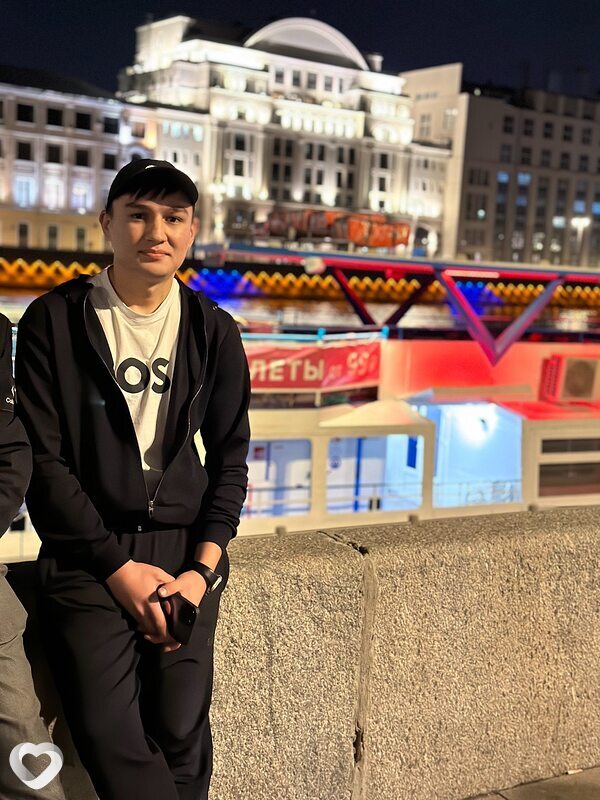 Абдуллох, 23, Москве — анкета №3352200