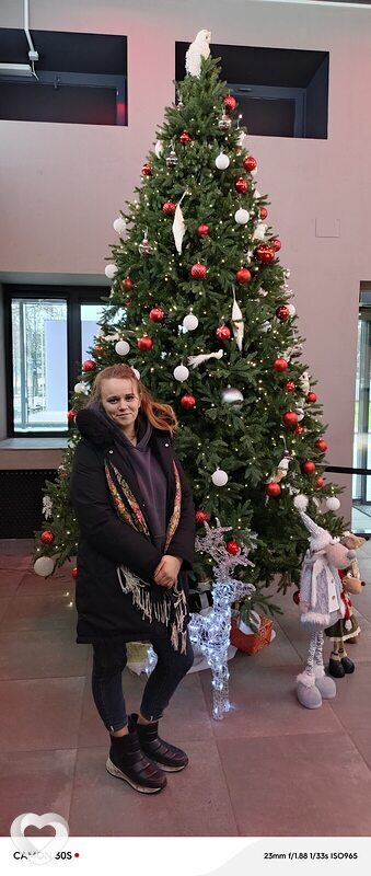 Алёна, 25, Великом Новгороде — анкета №3352636