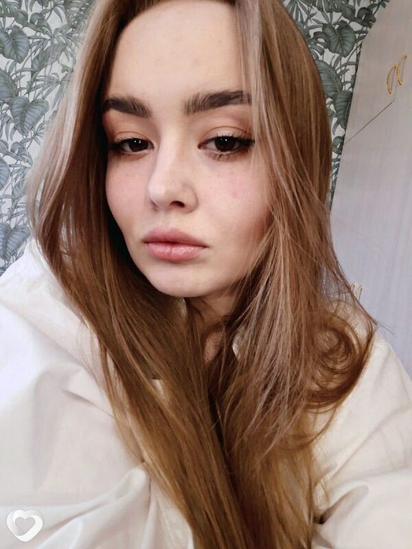 Вика, 21, Туапсе — анкета №3352869