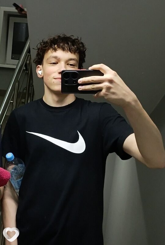 Александр, 19, Чебоксарах — анкета №3353583