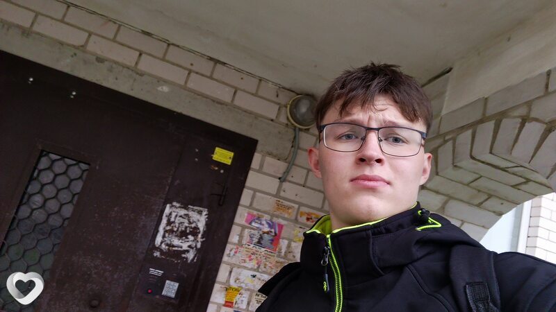 Кирилл, 18, Барановичах — анкета №3353616