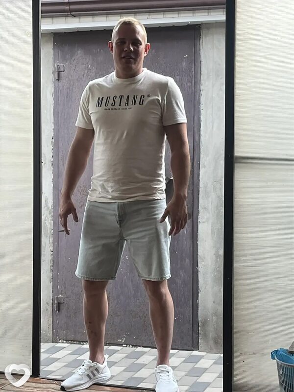 Николай, 30, Торезе — анкета №3353888