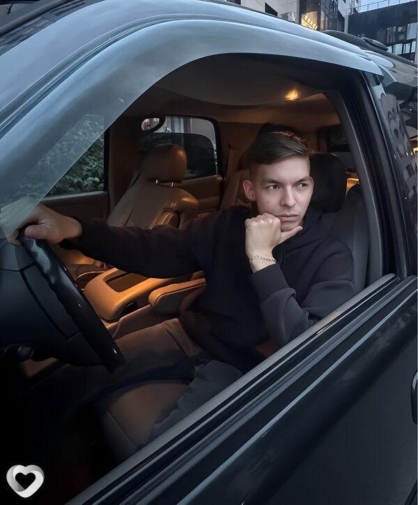 Антон, 24, Санкт-Петербурге — анкета №3353941
