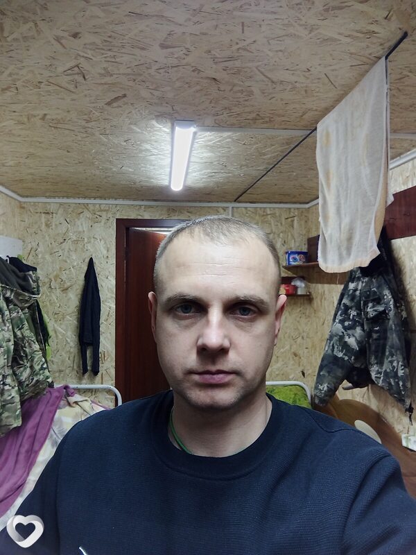 Артем, 39, Миллерове — анкета №3355001