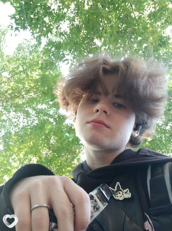 Александр, 20, Череповце — анкета №3354798