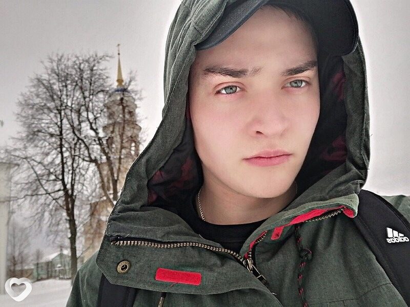 Дэн, 26, Альметьевске — анкета №3354673