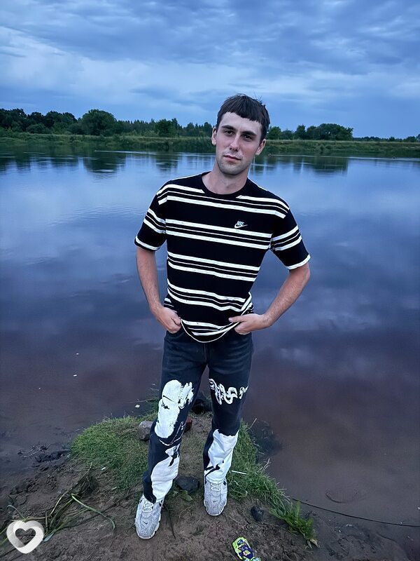 Паша, 22, Бобруйске — анкета №3354924