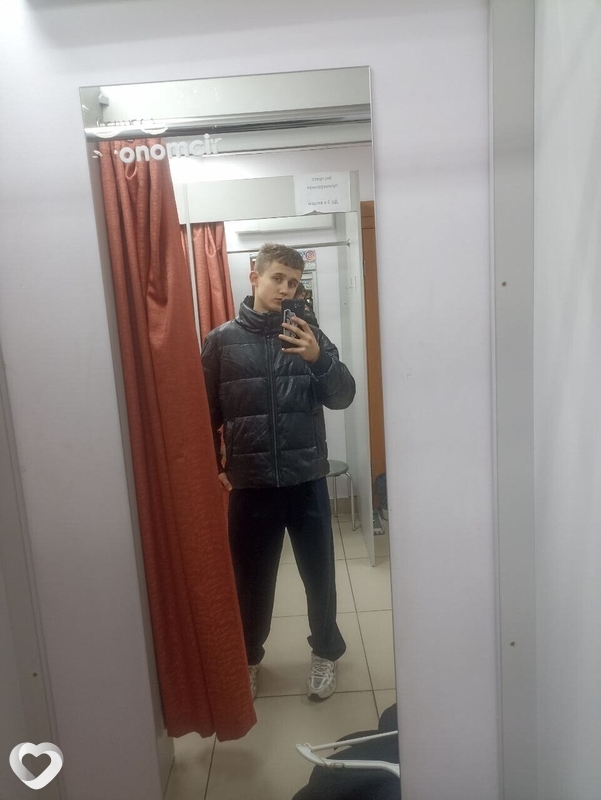 Артем, 18, Минске — анкета №3355297
