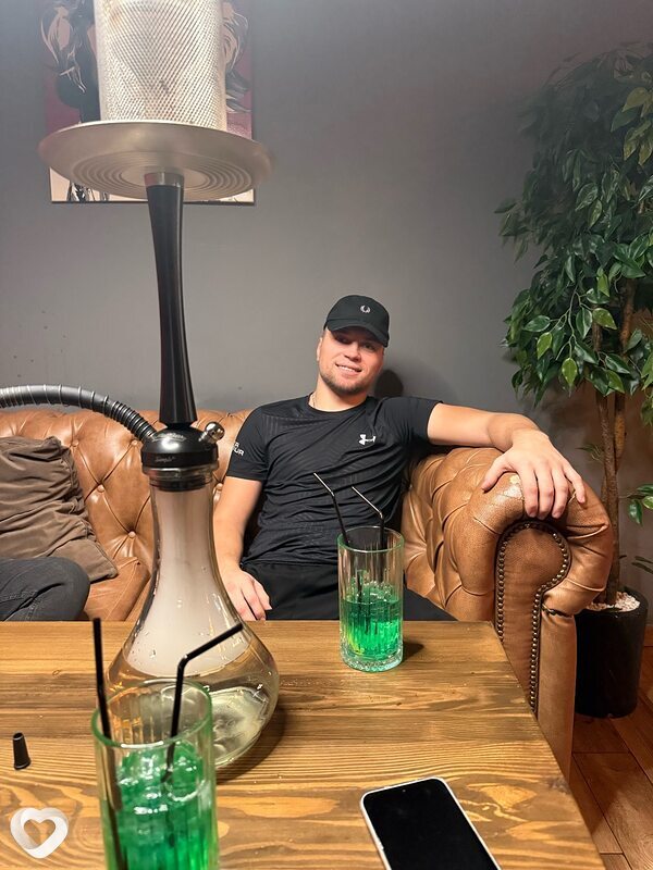 Hugos, 25, Нефтеюганске — анкета №3355401