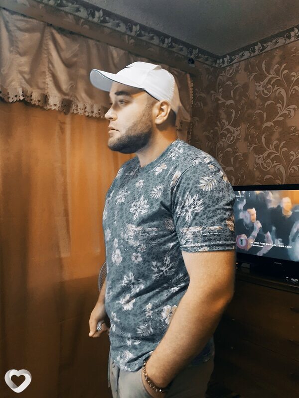 Aleksandr, 27, Новошахтинске — анкета №3355537