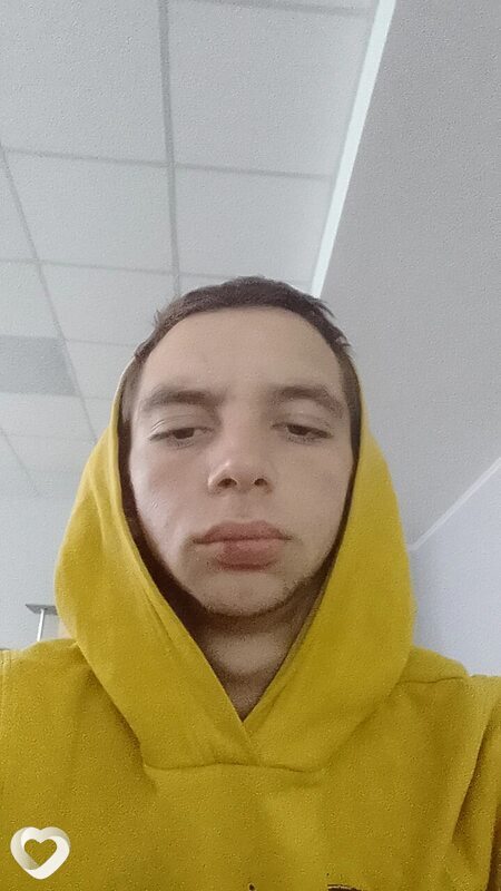 Діма, 22, Петрове — анкета №3355883