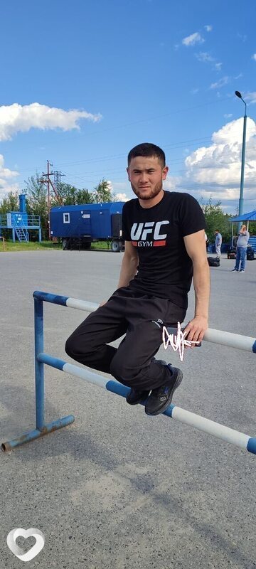 Алик, 28, Нижневартовске — анкета №3356717