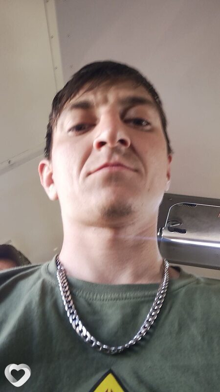 Евгений, 29, Белгороде — анкета №3356850