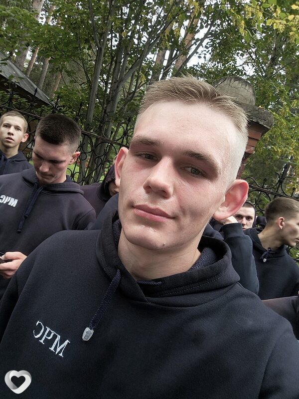 Алексей, 22, Бийске — анкета №3357009