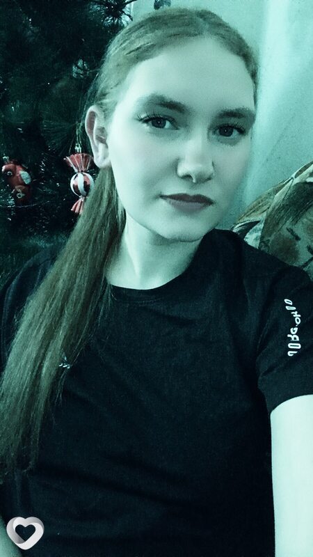Юлия, 22, Арсеньеве — анкета №3357095