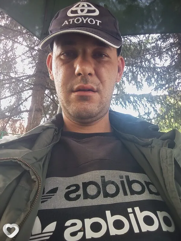 Алексей, 37, Барнауле — анкета №3358012