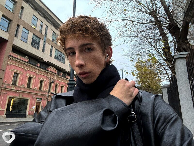 Misha, 21, Москве — анкета №3358702