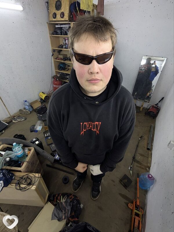 Ярослав, 19, Сосновом Боре — анкета №3359585