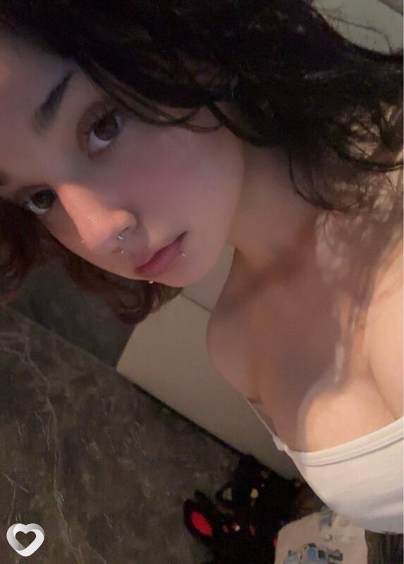 Вика, 20, Рязани — анкета №3359341
