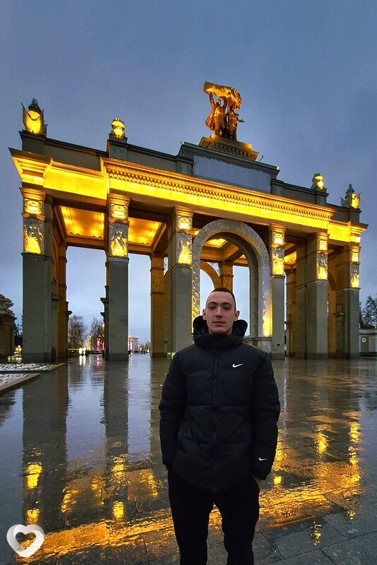 Даня, 21, Абакане — анкета №3359493