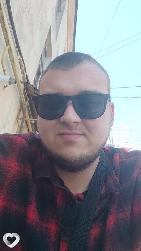Кирилл, 26, Николаеве — анкета №3360470