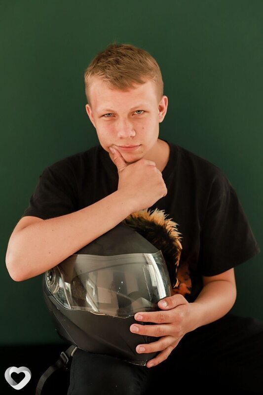 Ярослав, 19, Жезказгане — анкета №3359840