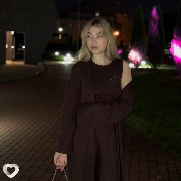 Амелия, 22, Минске — анкета №3360094