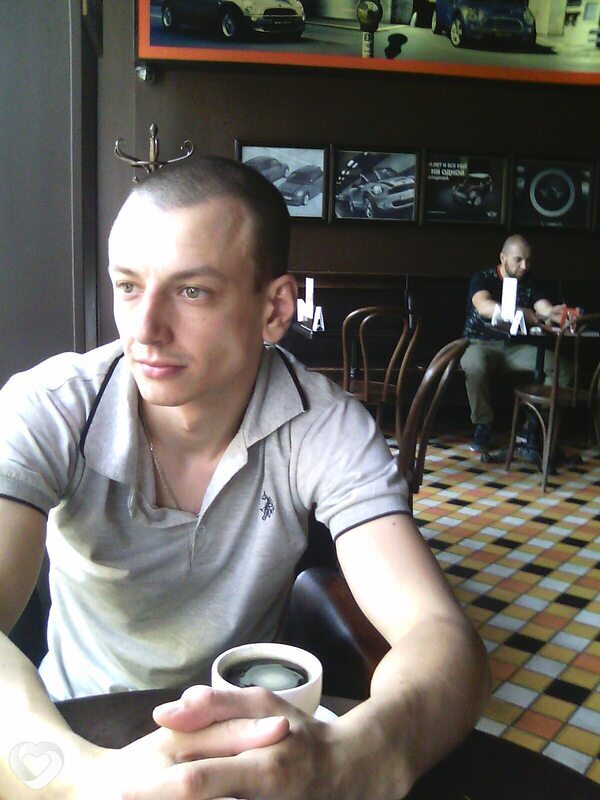 Игорь, 37, Снежном — анкета №3360723
