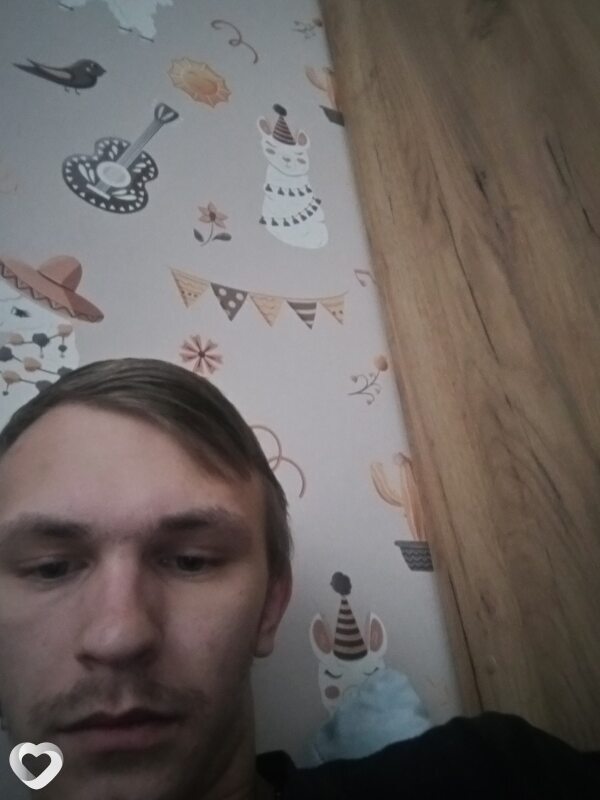 Эдуард, 23, Ленинске-Кузнецком — анкета №3360975