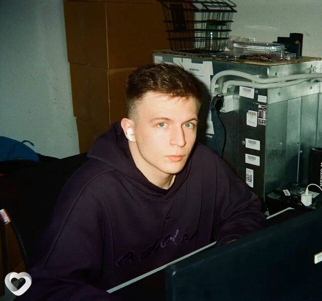 Макс, 21, Москве — анкета №3361817