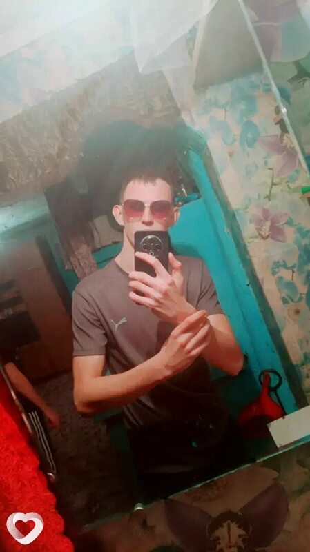 Данил, 21, Томске — анкета №3362281