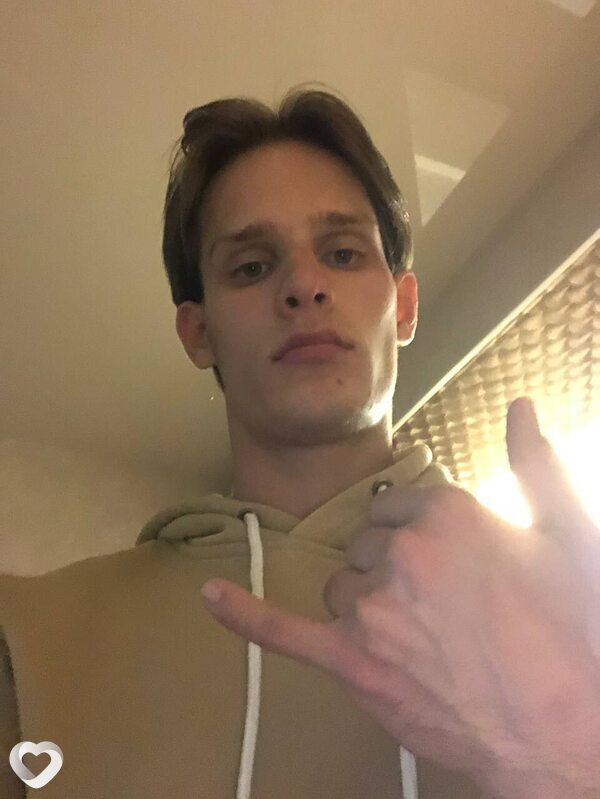 Александр, 20, Омске — анкета №3362419