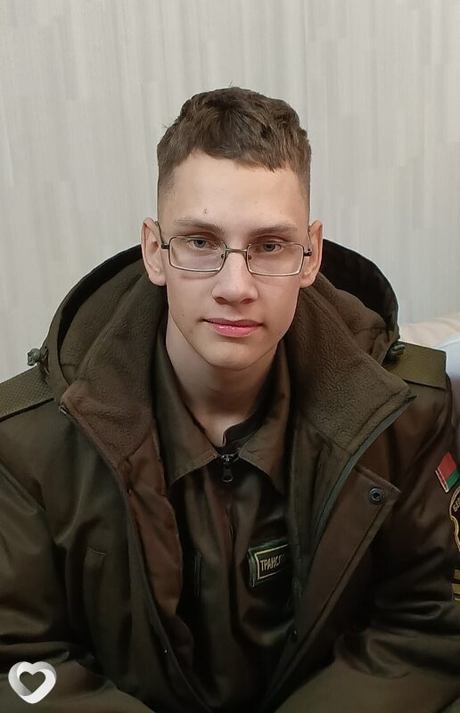 Иван, 21, Минске — анкета №3363055