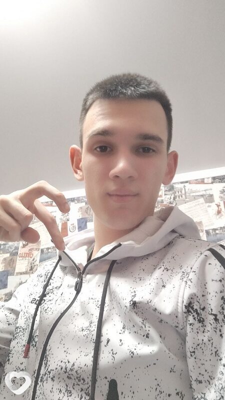 Матвей, 19, Чапаевске — анкета №3364750
