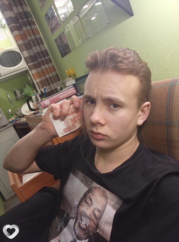 Юра, 18, Сергиеве Посаде — анкета №3364879