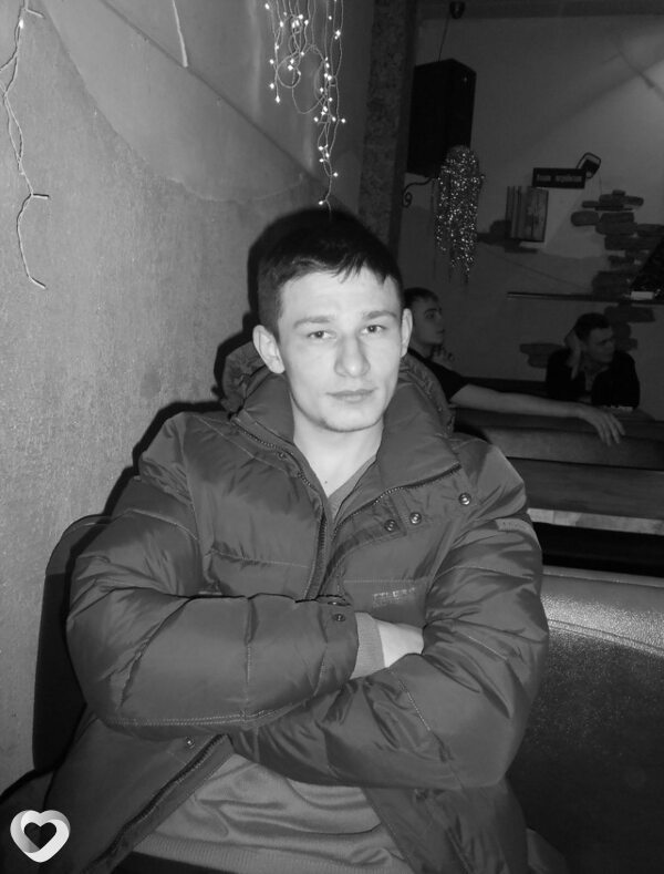 Максим, 36, Жодине — анкета №3365387