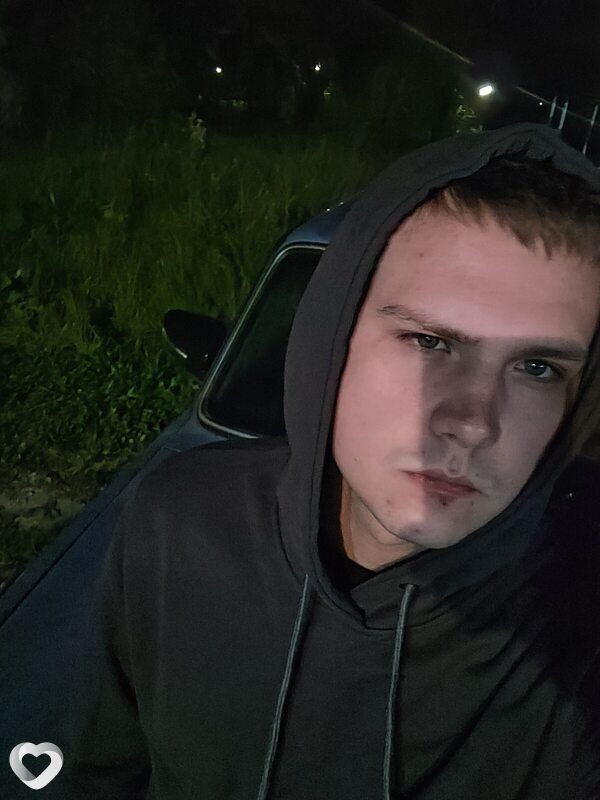 Антон, 27, Иванове — анкета №3365896