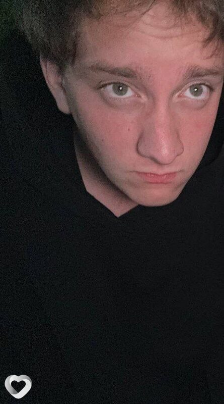 Макс, 21, Новосибирске — анкета №3366331