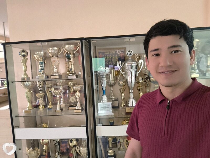 Отабек, 25, Новомосковске — анкета №3366238