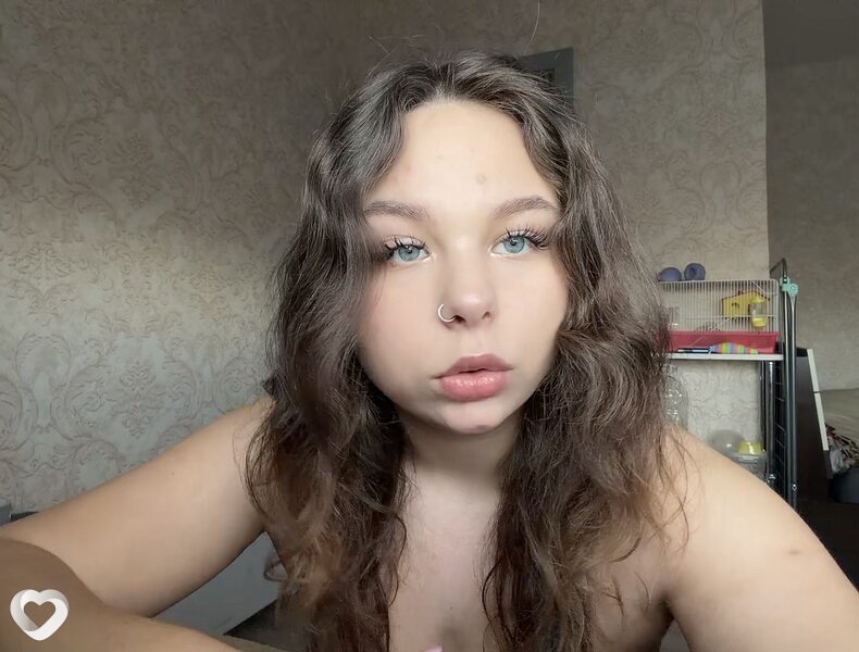 Арина, 21, Абакане — анкета №3367771